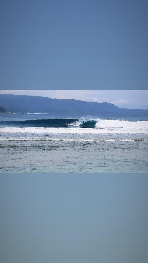 Rumah Nalu Surf Camp Krui Exteriér fotografie